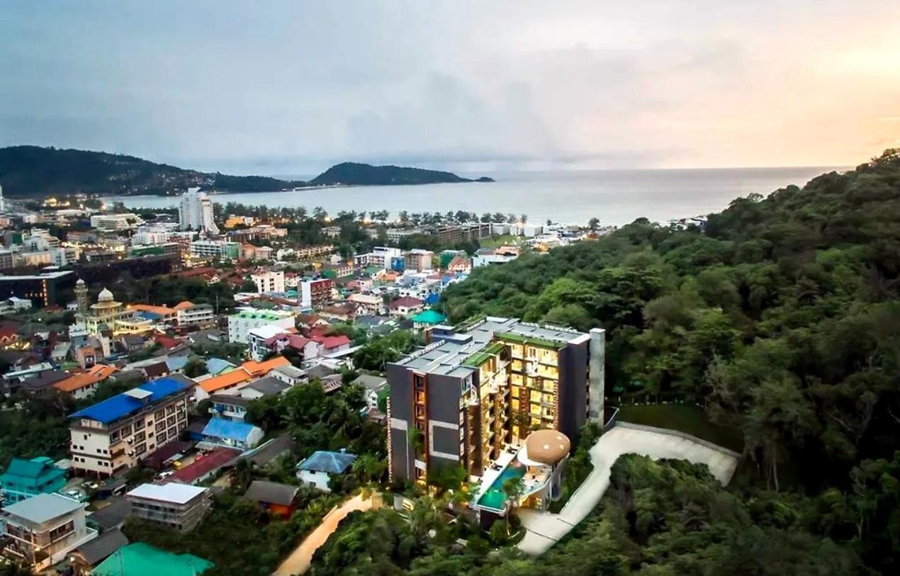 Private Apartment At Emerald Terrace Patong 외부 사진