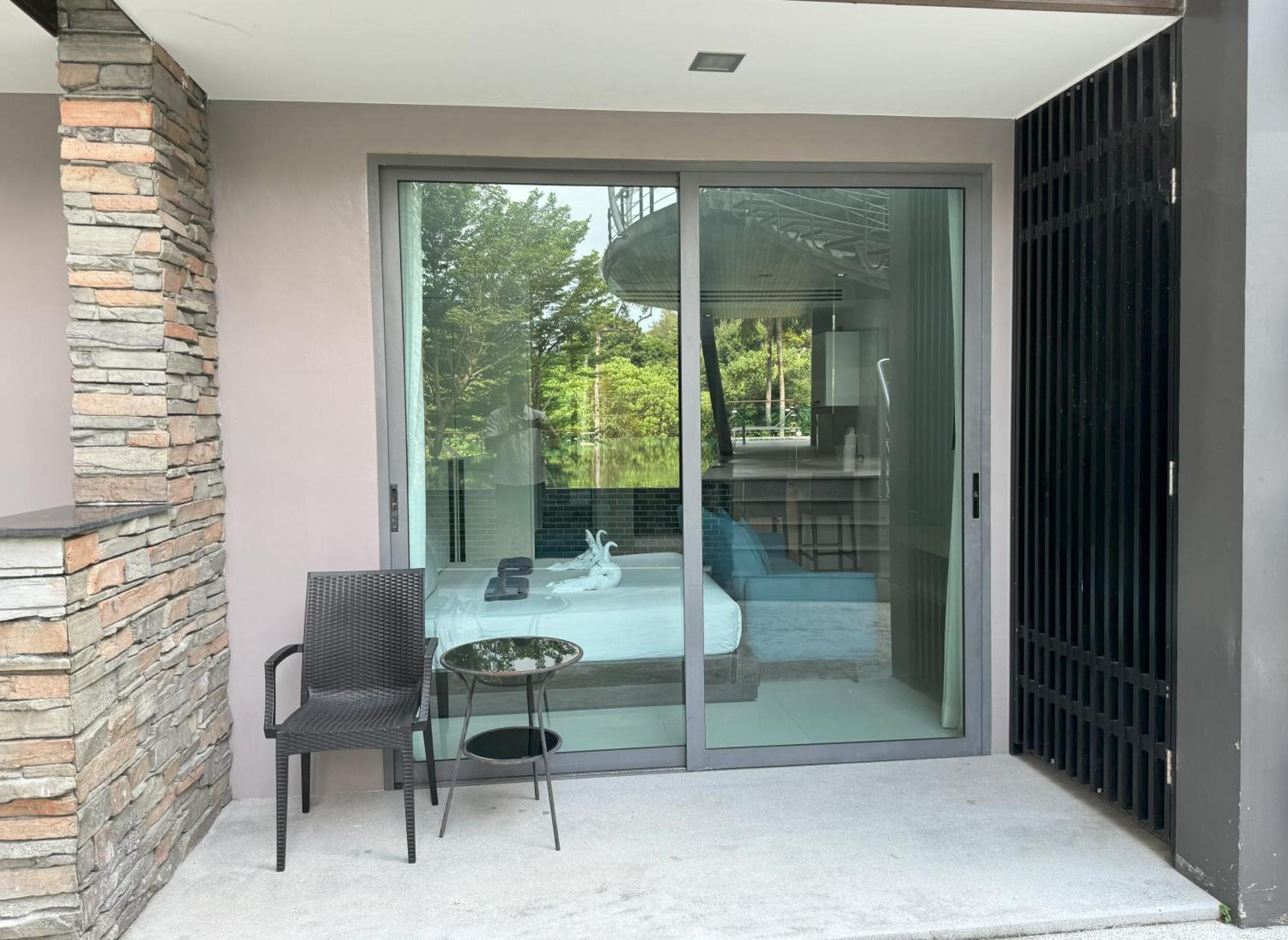 Private Apartment At Emerald Terrace Patong 외부 사진